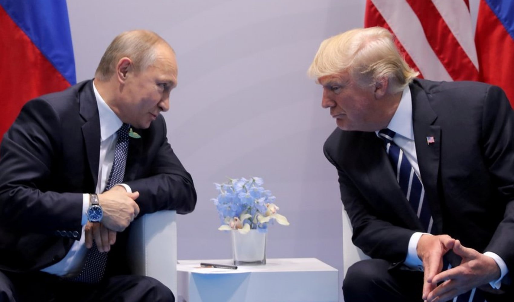 Trump ile Putin arasında 90 dakikalık telefon görüşmesi