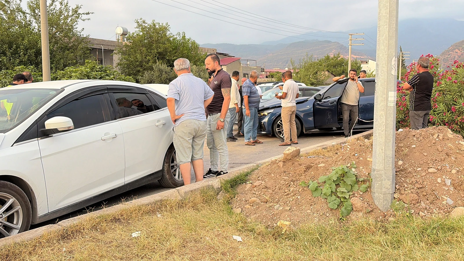 Osmaniye'de zincirleme trafik kazası: 2 yaralı