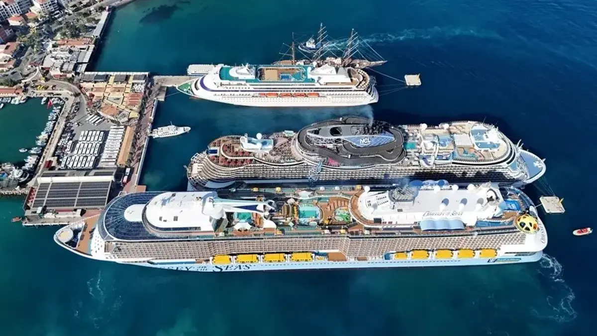 Kruvaziyer turizminde rekor: Türkiye'ye 6 ayda 756 bin yolcu geldi