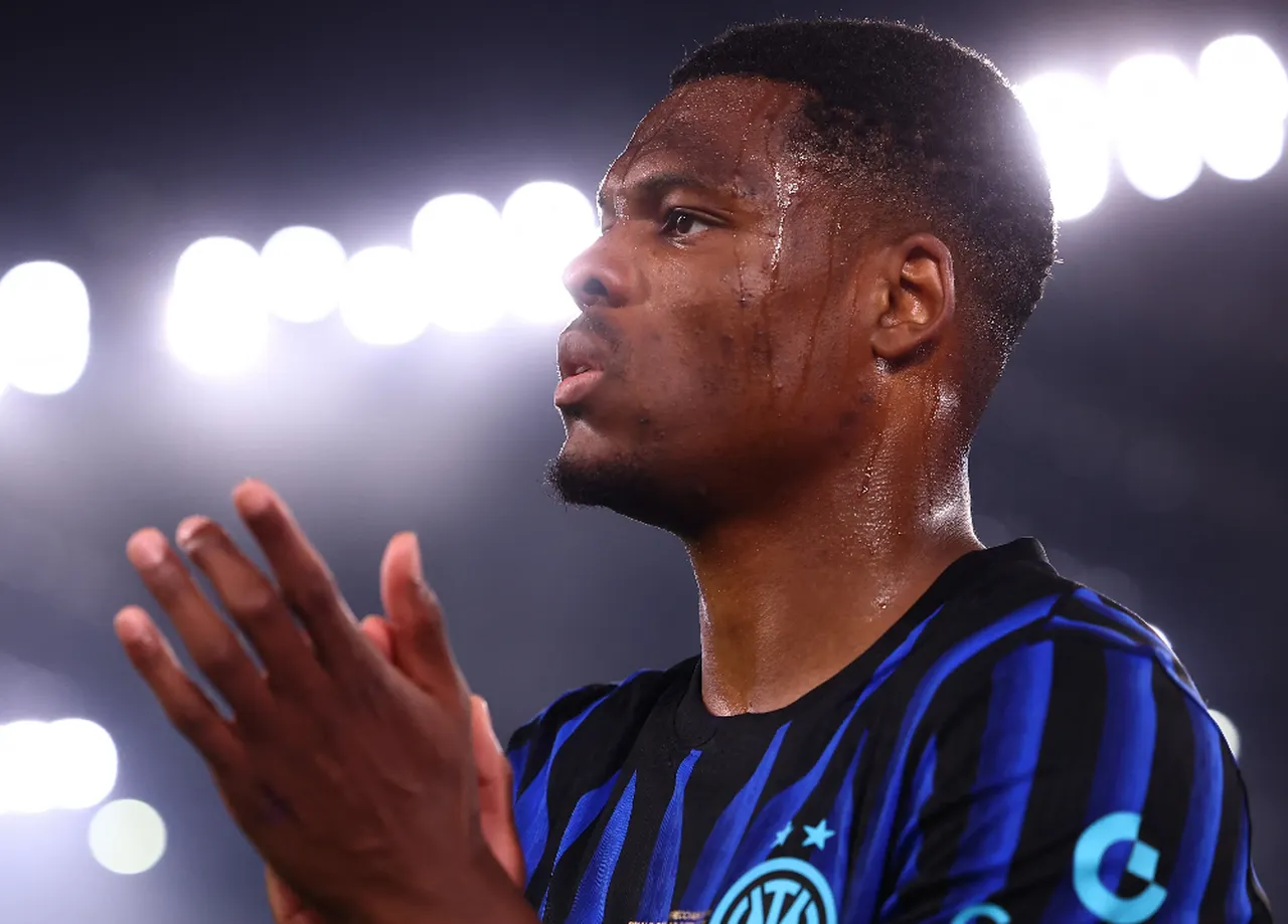 Real Madrid'den bir transfer daha: Dumfries resmen açıklandı
