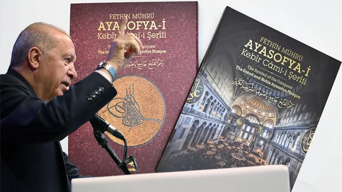 Cumhurbaşkanı Erdoğan'dan Ayasofya için özel takdim! Daha önce görülmemiş fotoğraflarla raflarda