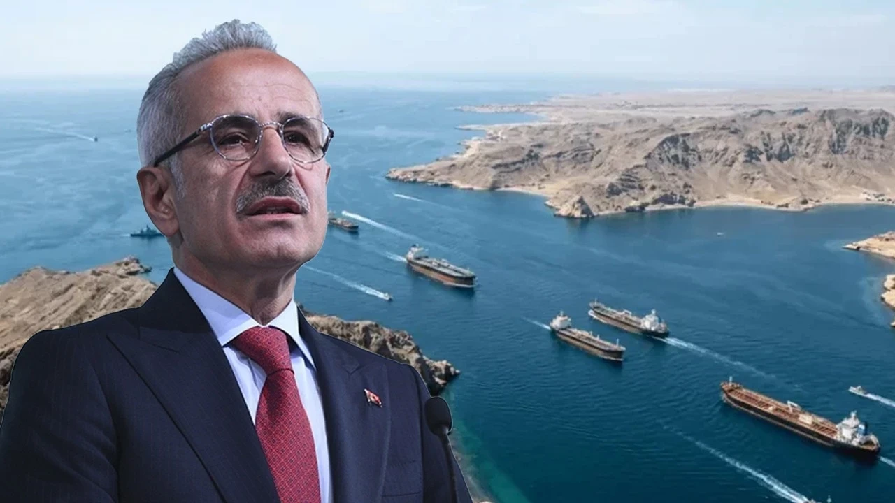 Hürmüz Boğazı'ndaki Türk gemileriyle ilgili kritik açıklama! Uraloğlu duyurdu