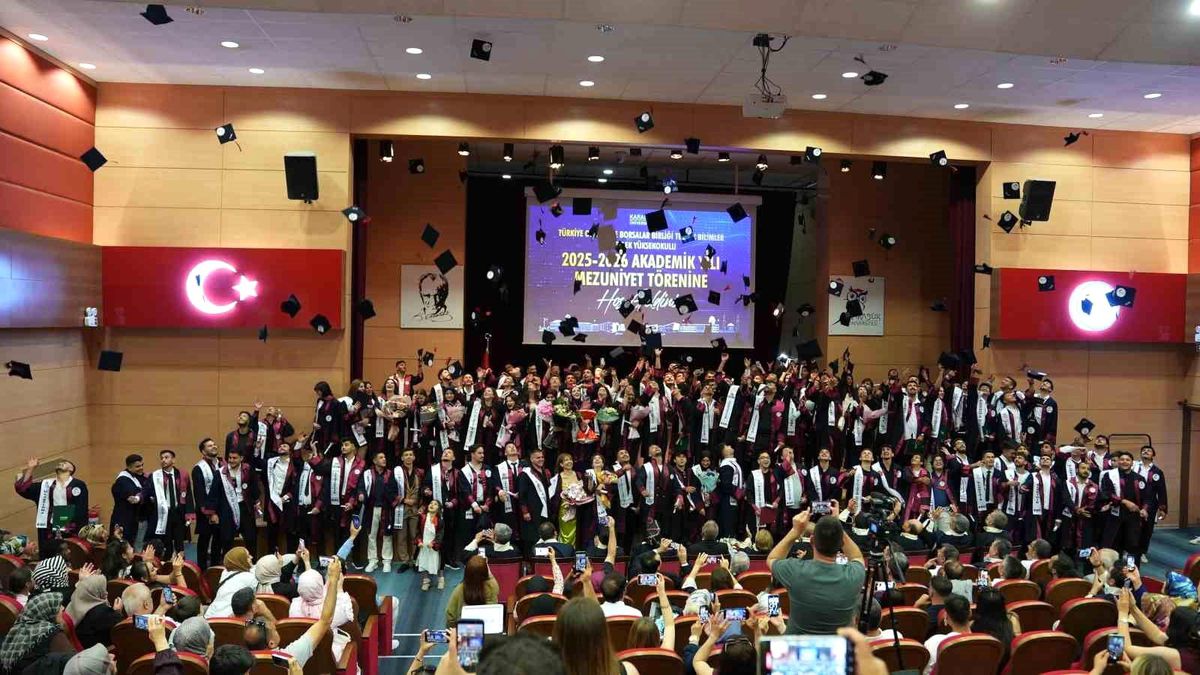KBÜ TOBB Teknik Bilimler MYO'da mezuniyet coşkusu