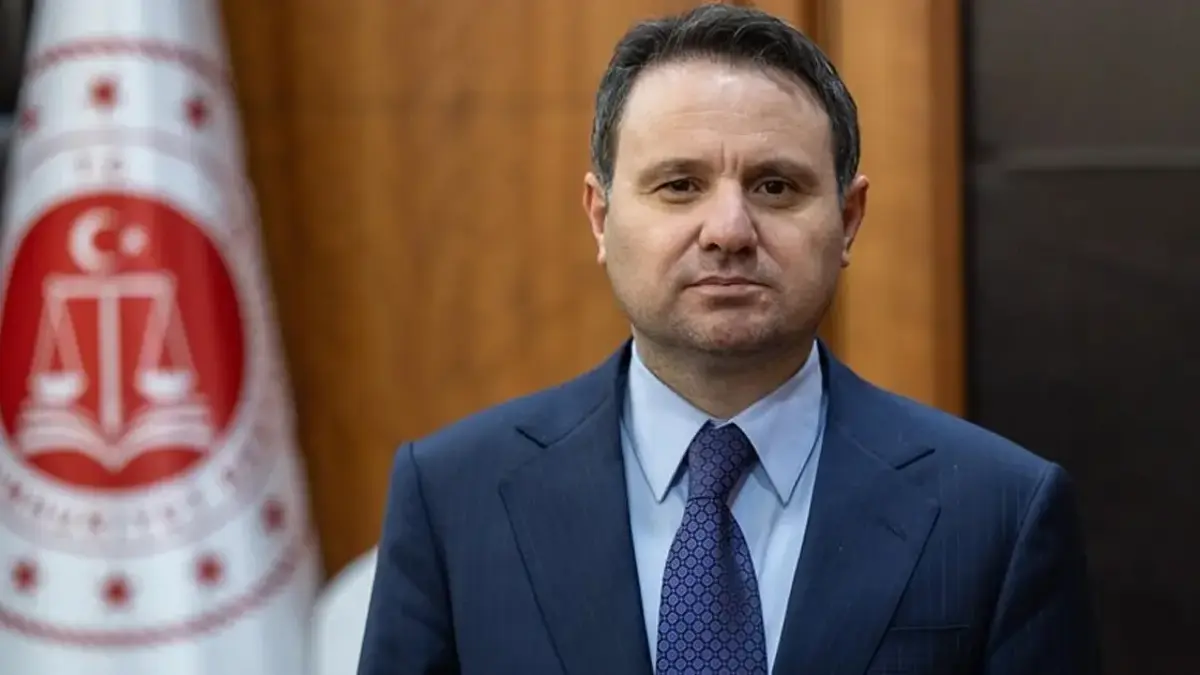 Bakan Gürlek duyurdu: 81 ile “Organize Suç Örgütleri ile Mücadele” konulu yeni genelge gönderildi
