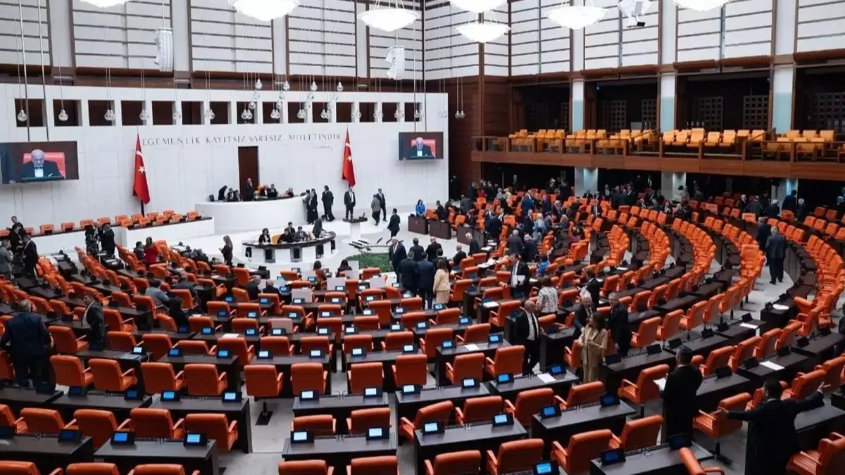 12. Yargı paketi yasalaştı