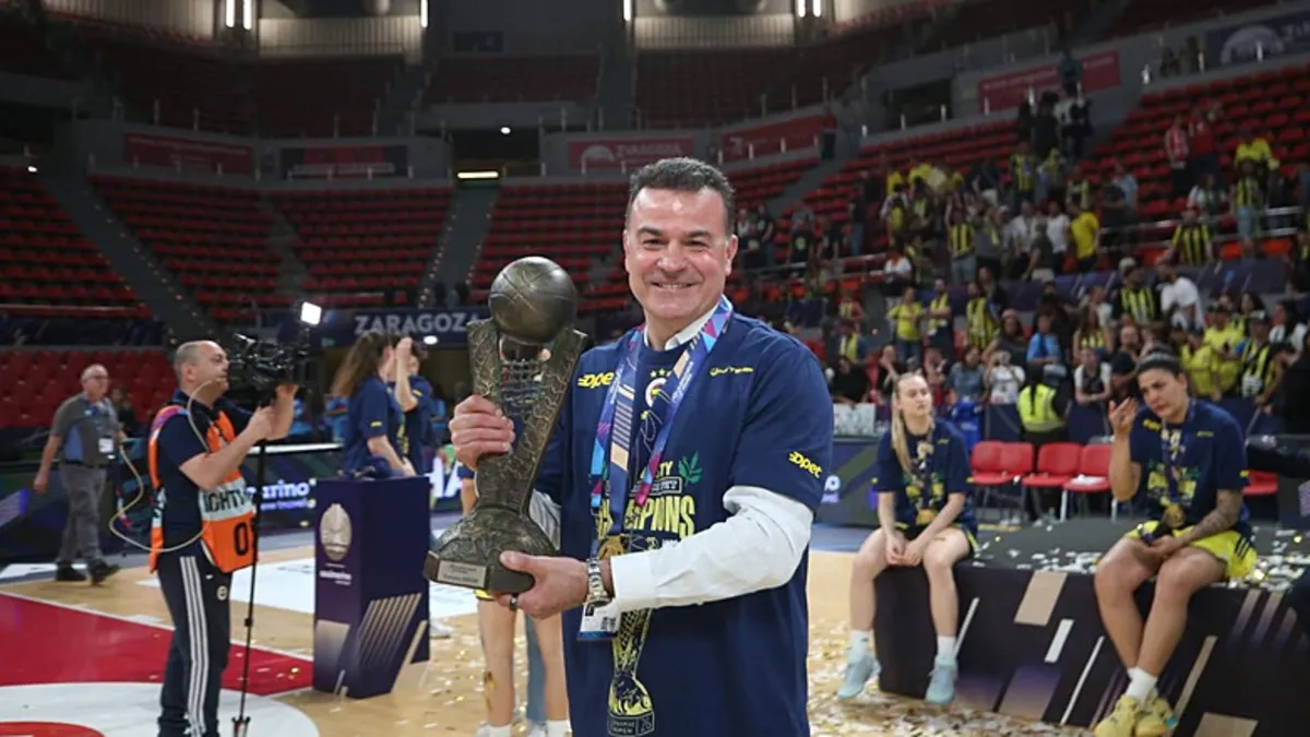 Eski Fenerbahçe Yöneticisi Şansal: "Mendez, devam etmek istemedi"