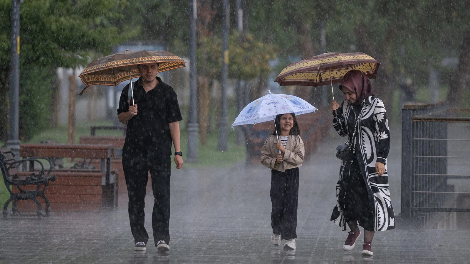AFAD'dan 13 il için "turuncu", 22 il için "sarı" kodlu meteorolojik uyarı