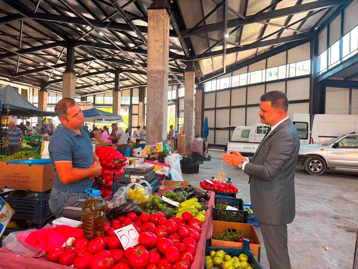 Bilecik'te köylü üreticilere yakın ilgi