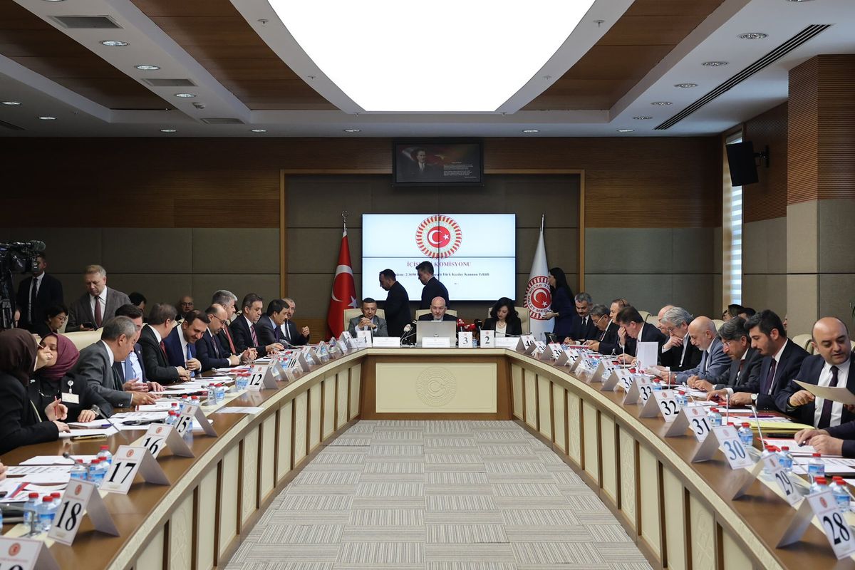 'Türk Kızılay Kanunu Teklifi', komisyonda