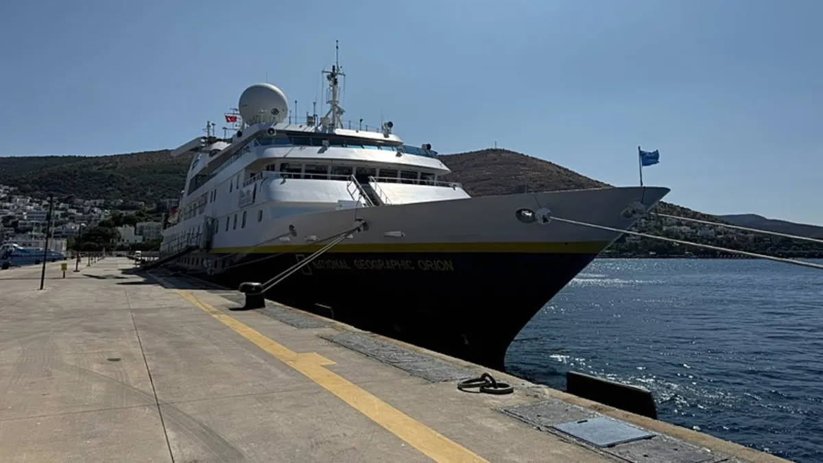 Lüks butik kruvaziyer "National Geographic Orion" Bodrum'a geldi