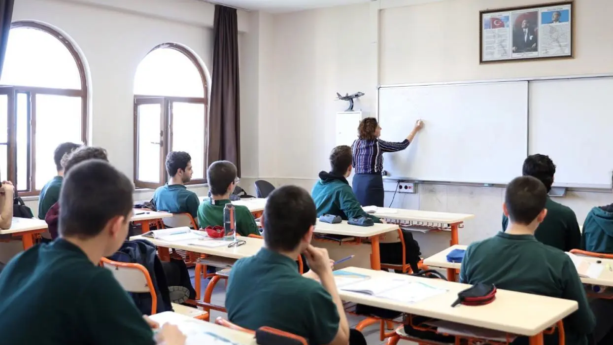 Okullarda kapsamlı değişiklik! Yeni kurallar yürürlüğe girdi