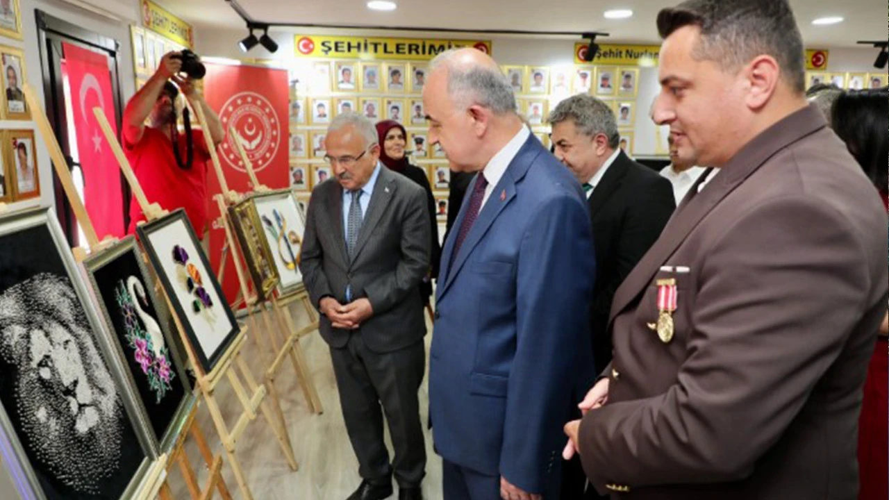 Şehit yakınları ve gazilerden el sanatları sergisi