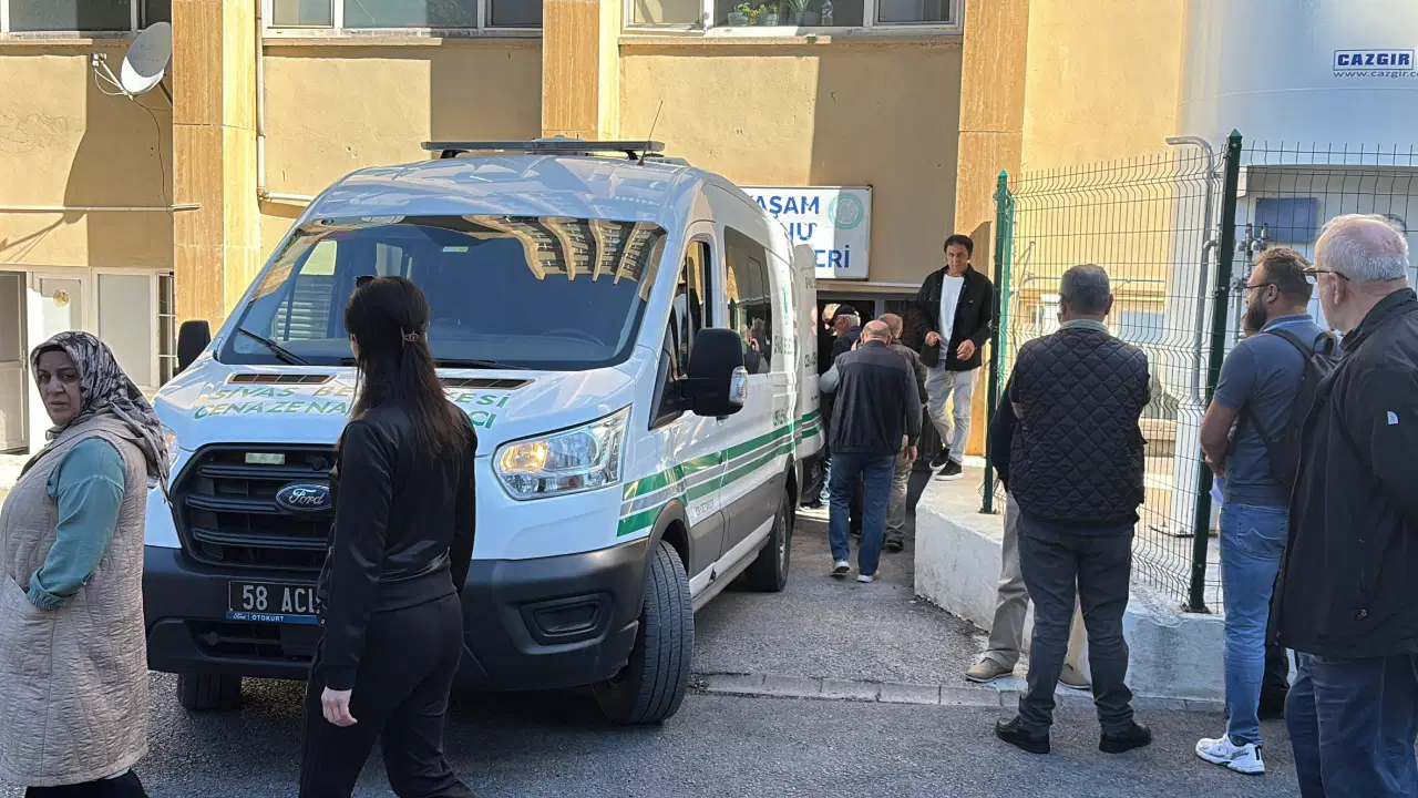 Sivas’ta KKKA tedavisi gören çiftçi hayatını kaybetti
