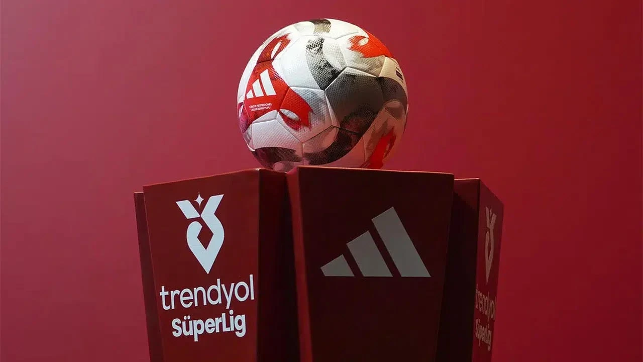 Ertuğrul Doğan Son Noktayı Koydu: Futbolda 10+4 Yabancı Kuralı Değişecek mi?