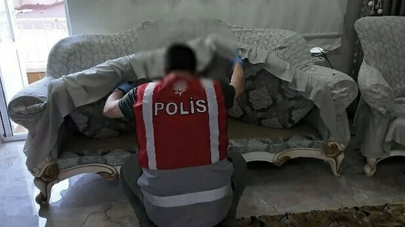 3 ay takip edildiler: Çanakkale'de suç örgütüne operasyon