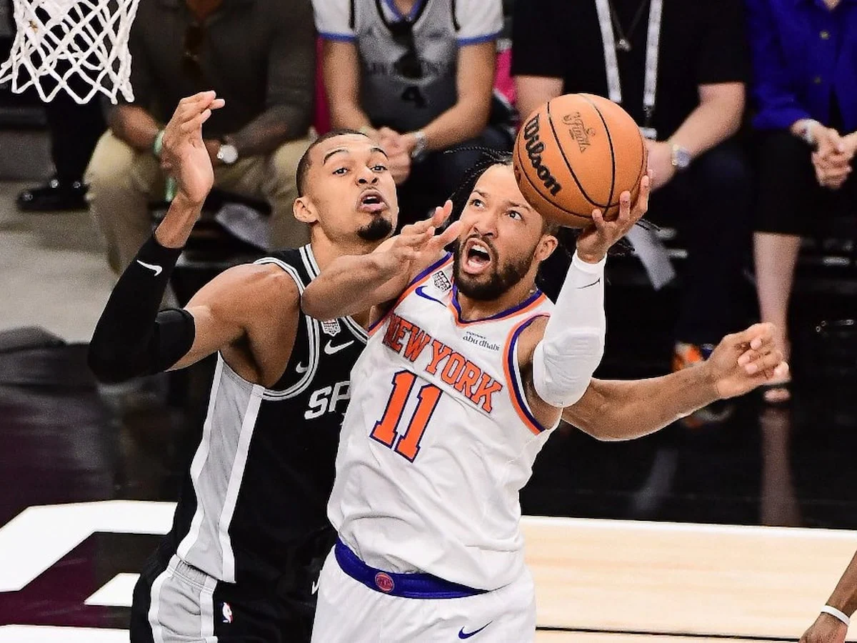 New York Knicks, NBA finallerinde galibiyetle başladı