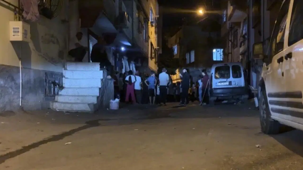 Baba, tartıştığı oğlunu bıçaklayarak öldürdü