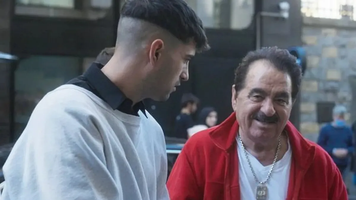 İdo Tatlıses tozlu arşivi açtı! Babası İbrahim Tatlıses’in Babalar Günü’nü nostaljik kareyle kutladı!