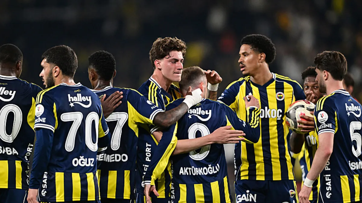 Fenerbahçe’nin kasası dolup taşacak! 3 yıldızdan 45 milyon Euro’luk gelir!