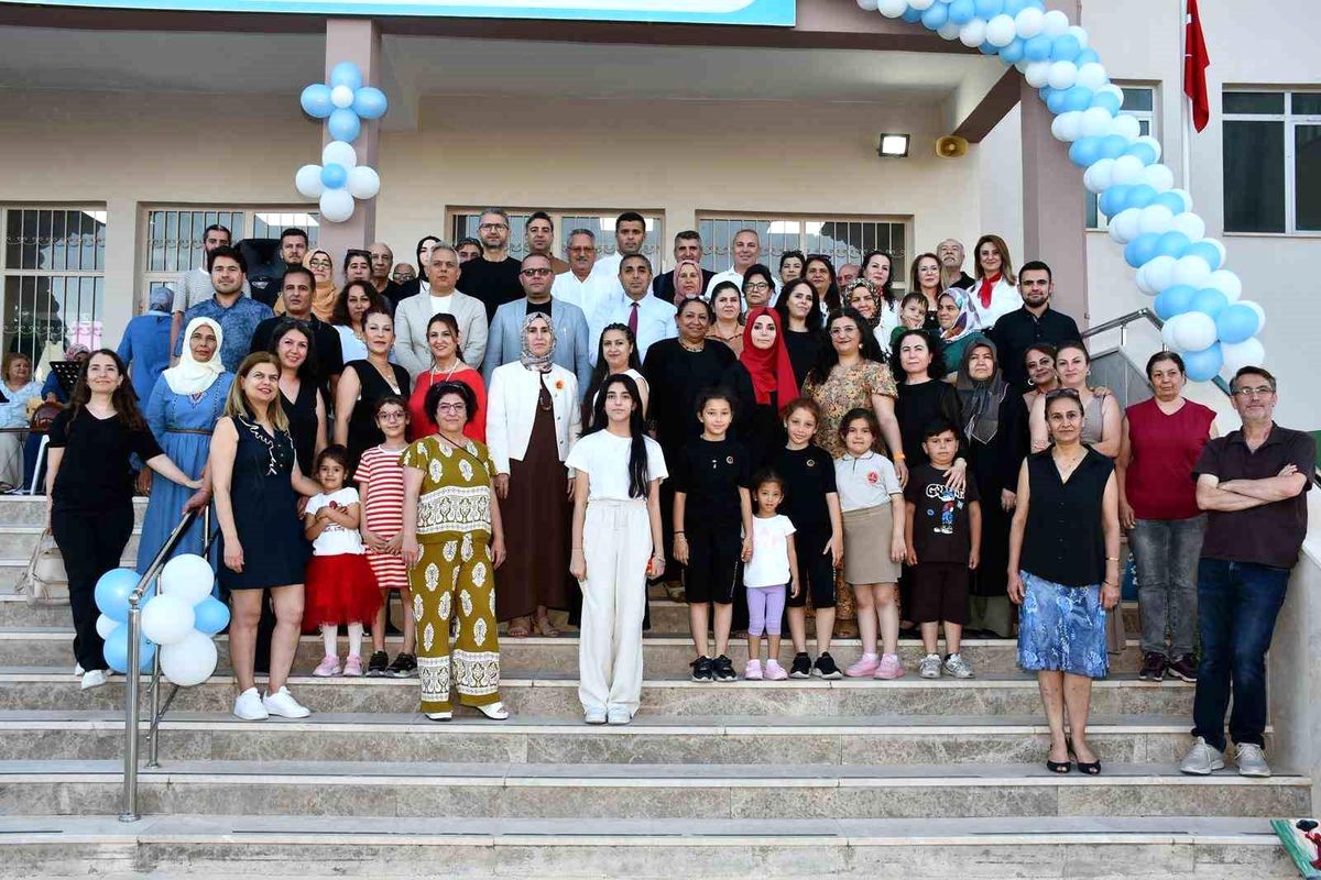 Silifke Halk Eğitimi Merkezi sergisi açıldı