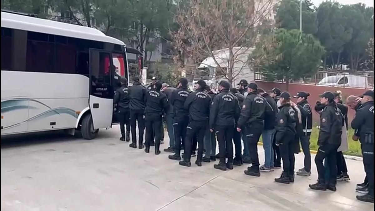 Manisa'da çeteler tek tek çökertildi!