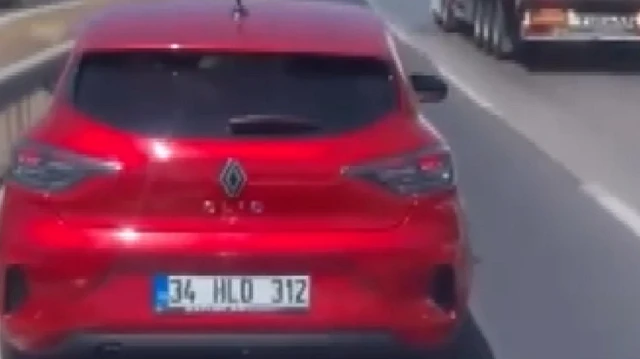 Silivri’de trafik magandası vakaya hızla yetişmeye çalışan ambulansa ısrarla yol vermedi