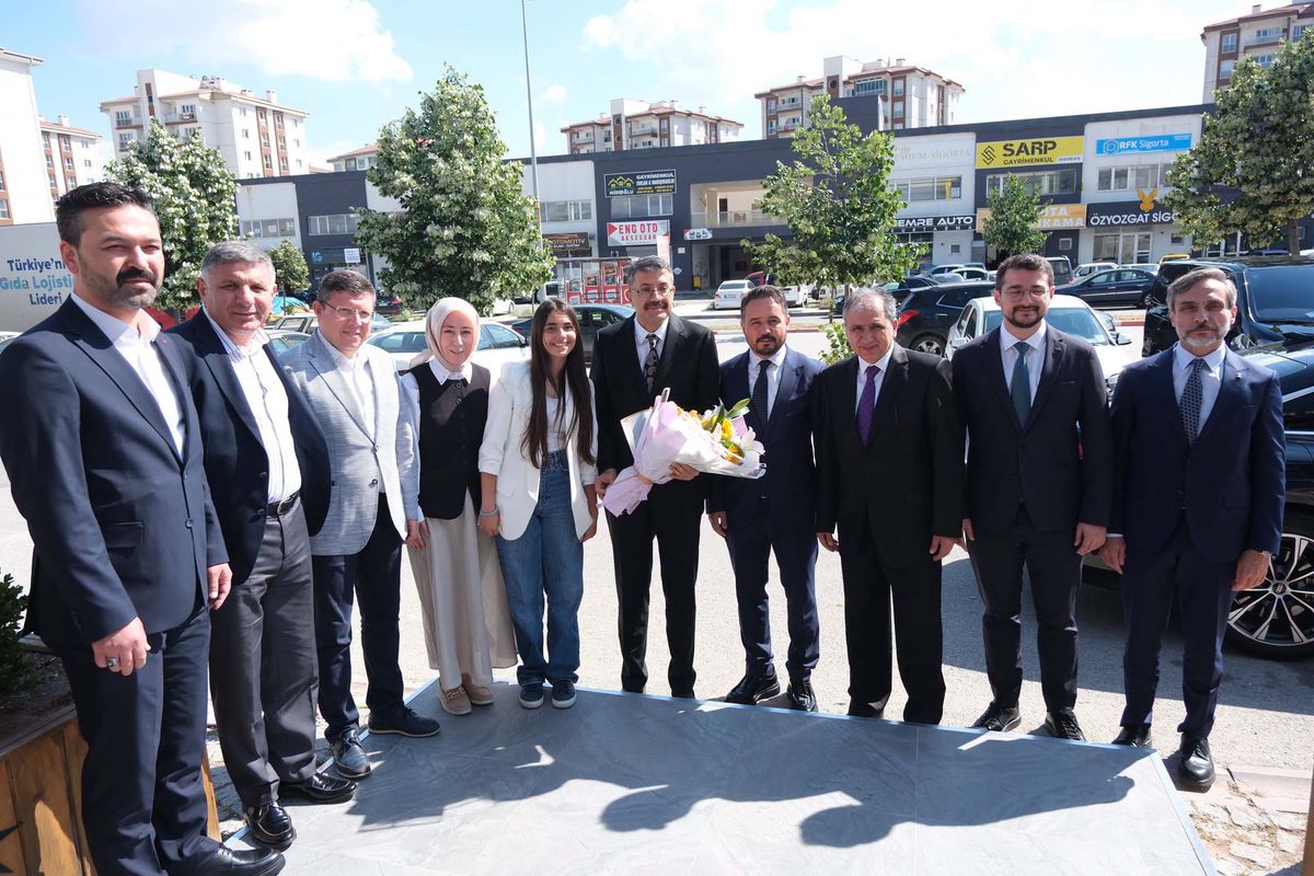 İçişleri Bakan Yardımcısı Çelik, Uşak'ta