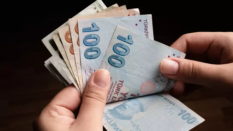 Emekli ve memur maaş zamları netleşti: İşte kuruşu kuruşuna yeni maaşlar ve ödeme takvimi