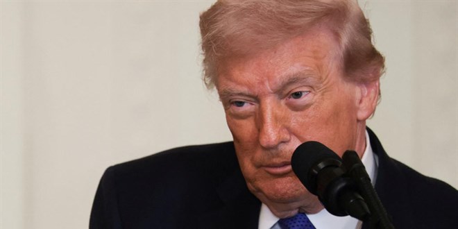 Trump, İran'a yönelik ABD deniz ablukasının yeniden başladığını duyurdu