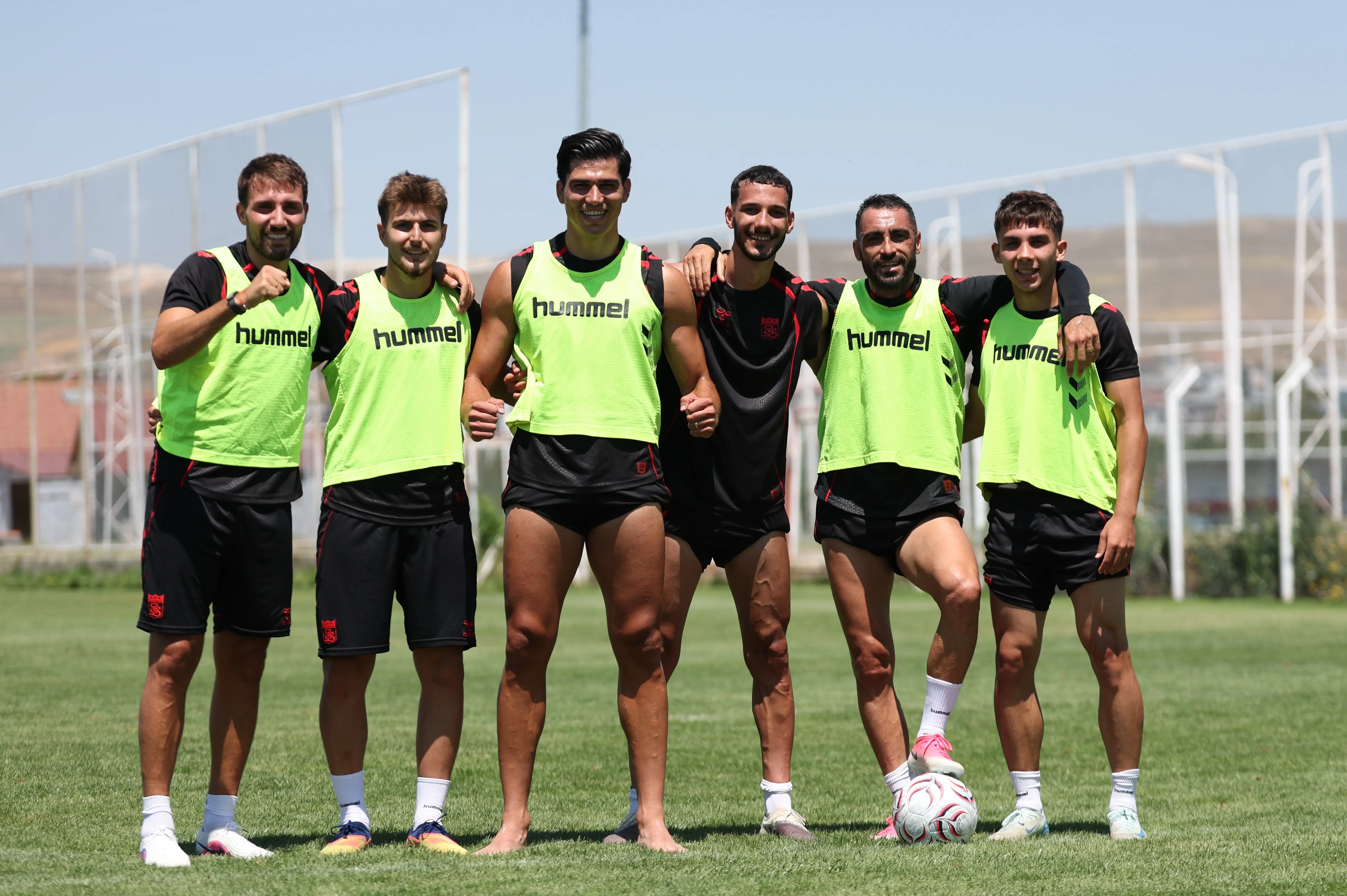 Sivasspor yeni sezon mesaisinde