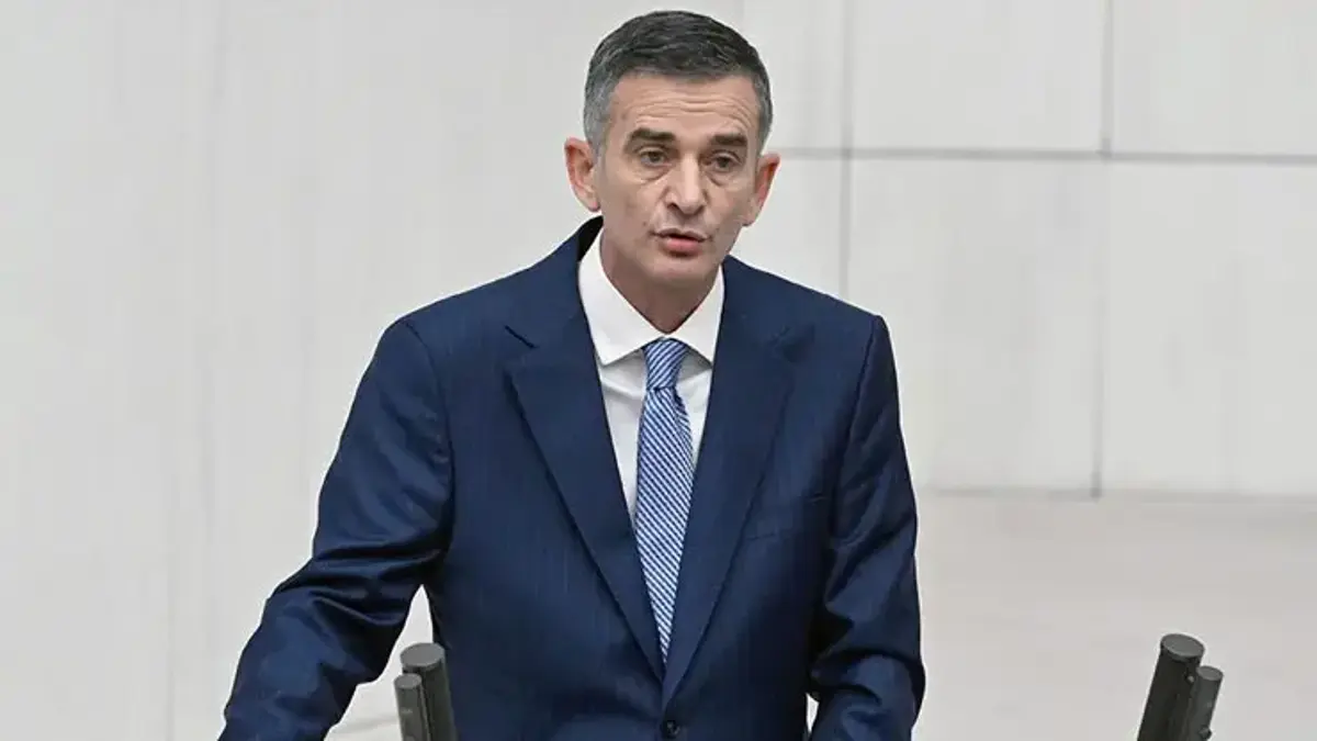 SON DAKİKA... Ümit Dikbayır CHP'den istifa etti
