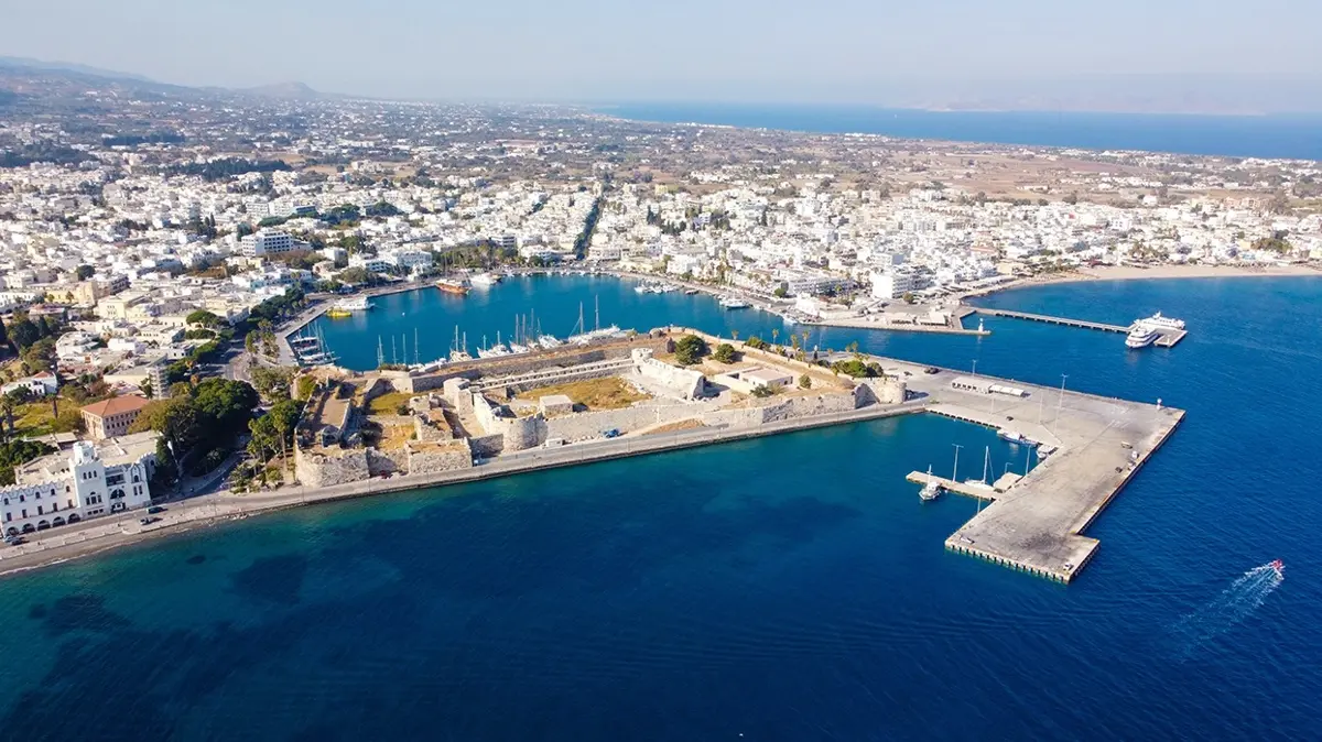Pasaportsuz, vizesiz gidilen 5 cennet ada: Türk turistler akın ediyor