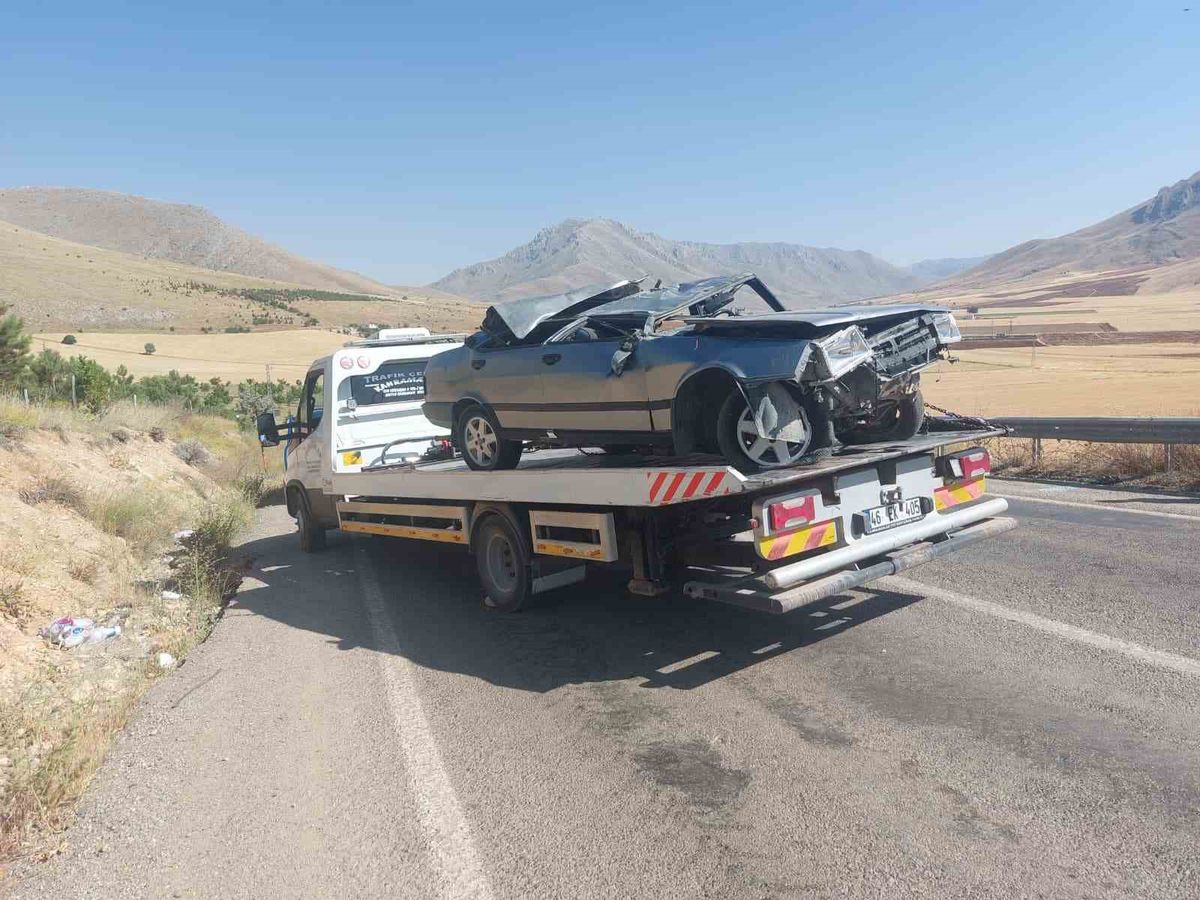 Elbistan'da Otomobil Takla Attı: 1 Yaralı