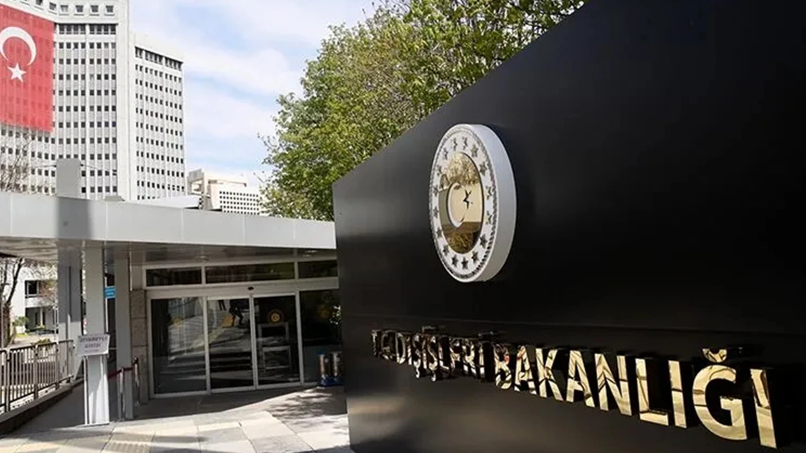 Dışişleri Bakanlığı: "Şam'da gerçekleştirilen saldırıyı güçlü şekilde kınıyoruz"