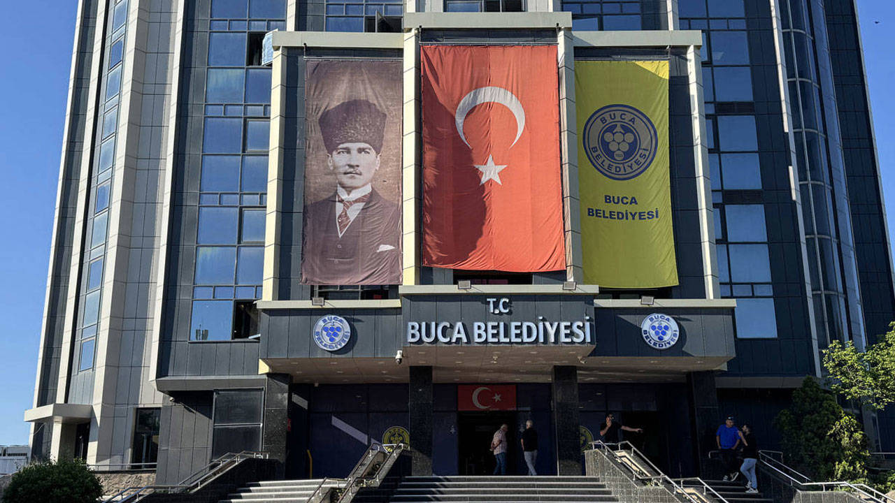 Buca Belediyesi operasyonu: 54 kişi adliyeye sevk edildi