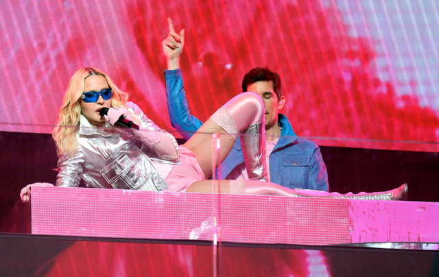 Madonna'dan Times Meydanı'nda sürpriz ücretsiz konser