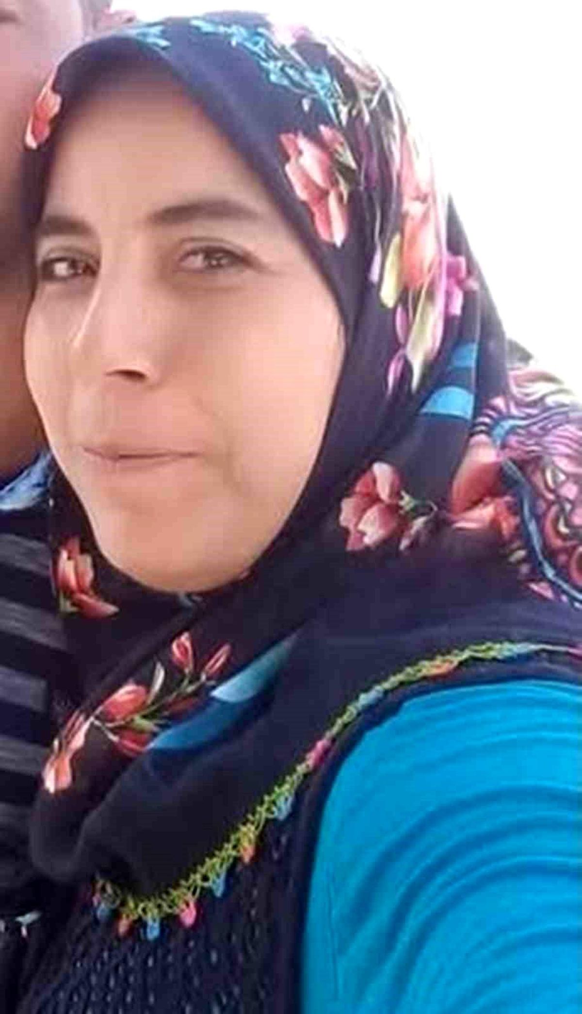 Eşi uyurken kendini asan 2 çocuk annesi kadın hayatını kaybetti