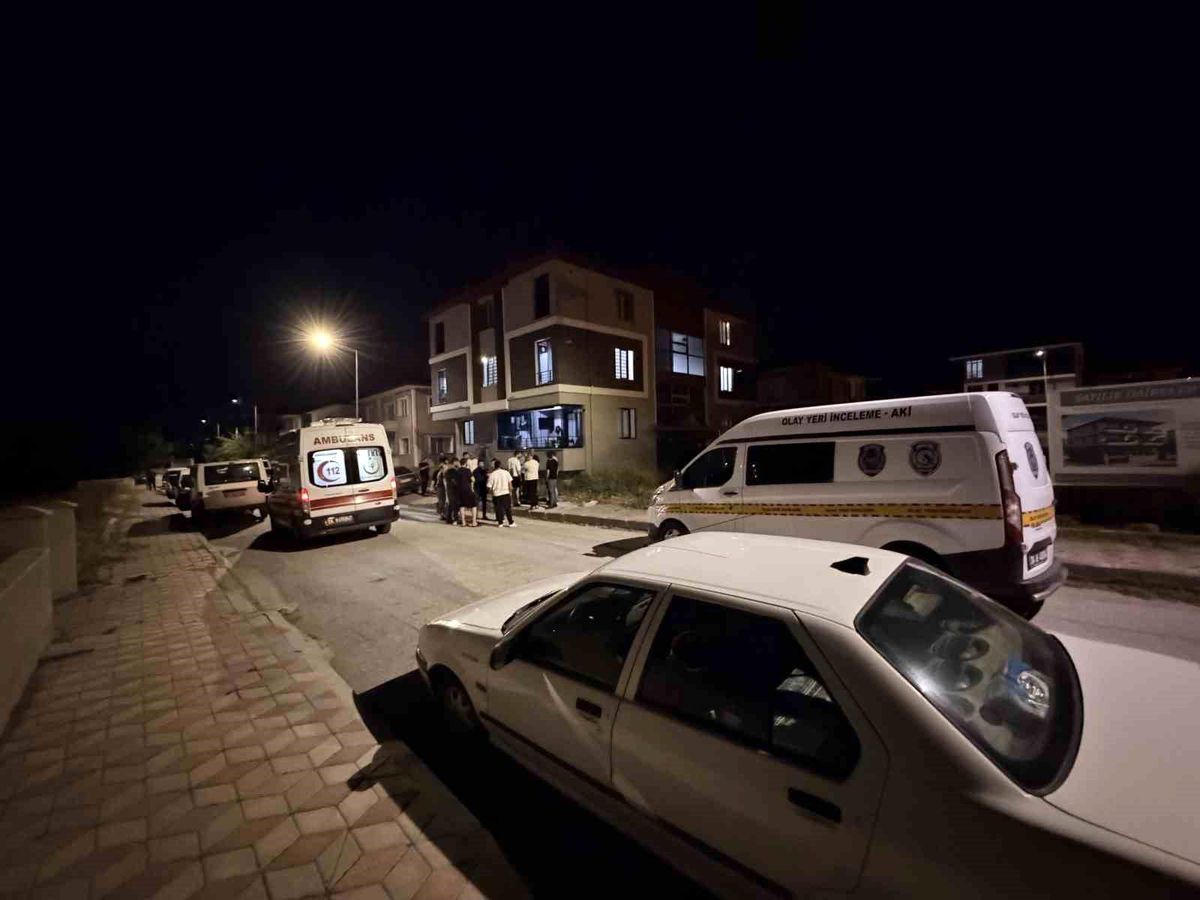Erzincan'da eski eş dehşeti: 2 kişi pompalı tüfekle öldürüldü