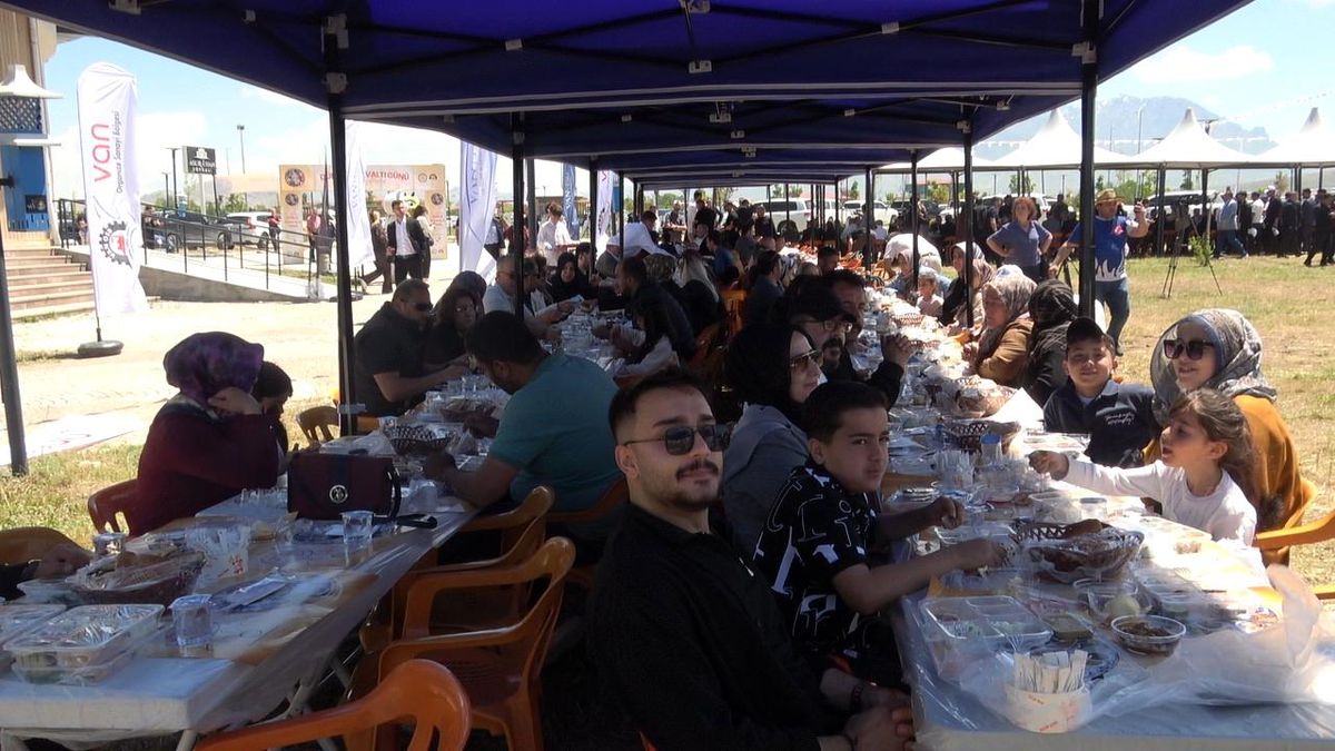 Van'da Dünya Kahvaltı Günü coşkusu