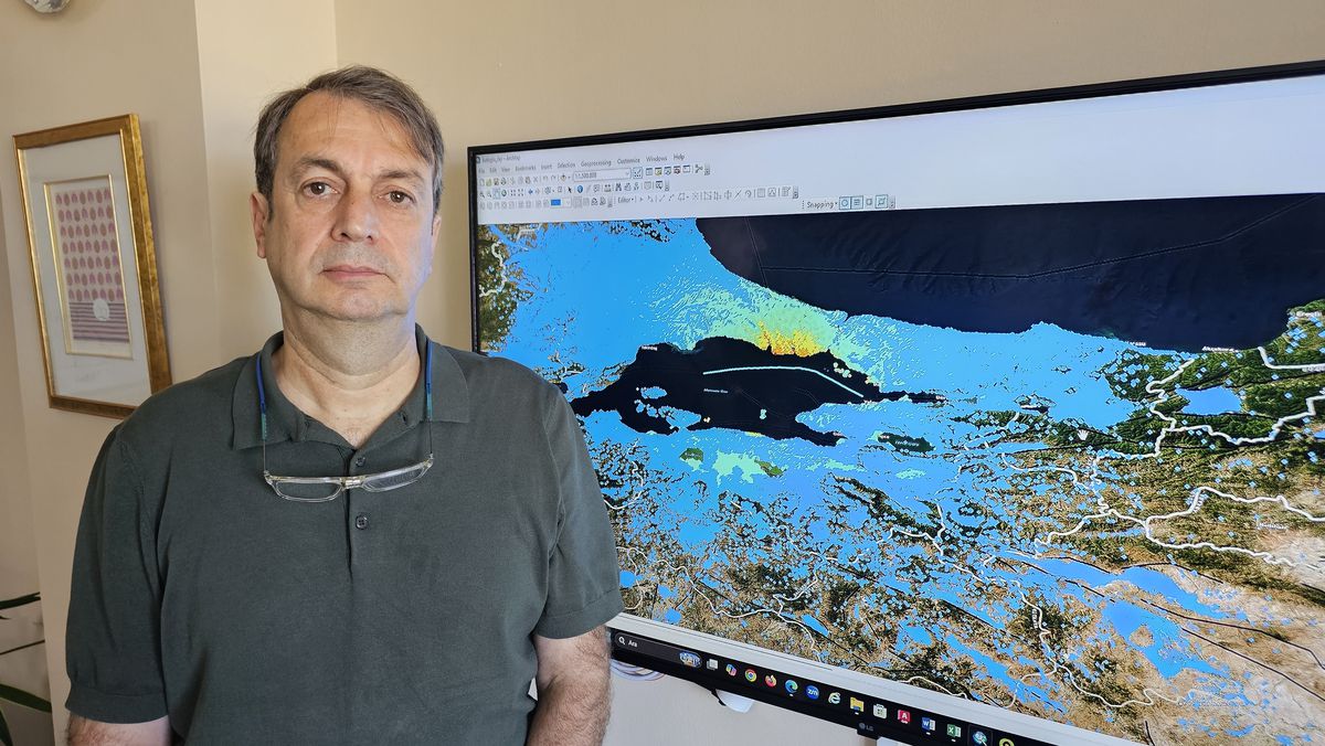 'Marmara'da sarsıntılar batıdan doğuya doğru ilerliyor, fay 7 üzeri deprem üretebilir'