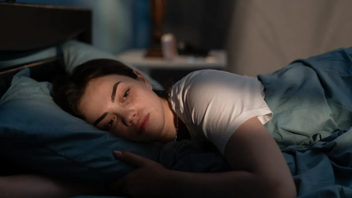 "Çok kolay uyuyorum" diyenler tehlikede olabilir! Bilim dünyasından ezber bozan uyku uyarısı