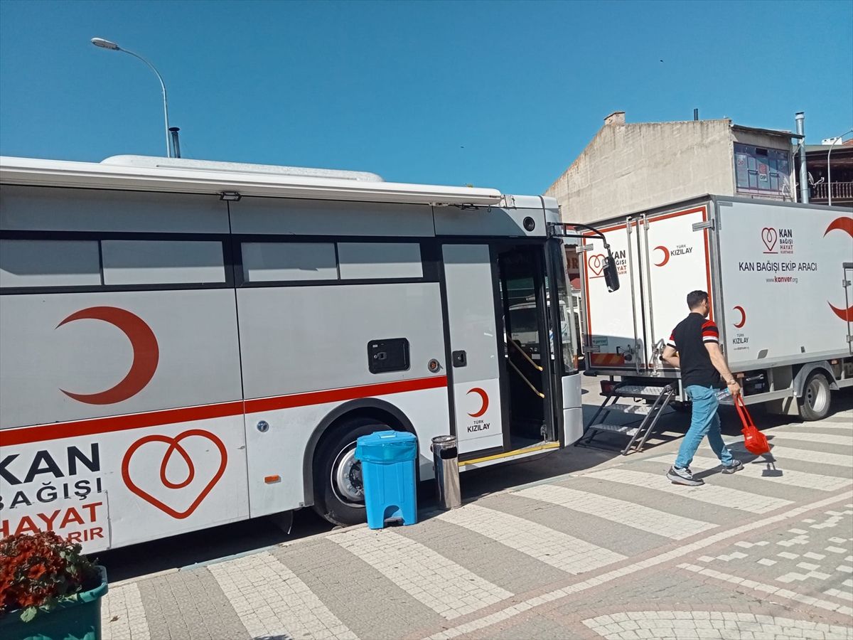 Bilecik'in Pazaryeri ilçesinde kan bağışı kampanyası düzenlendi