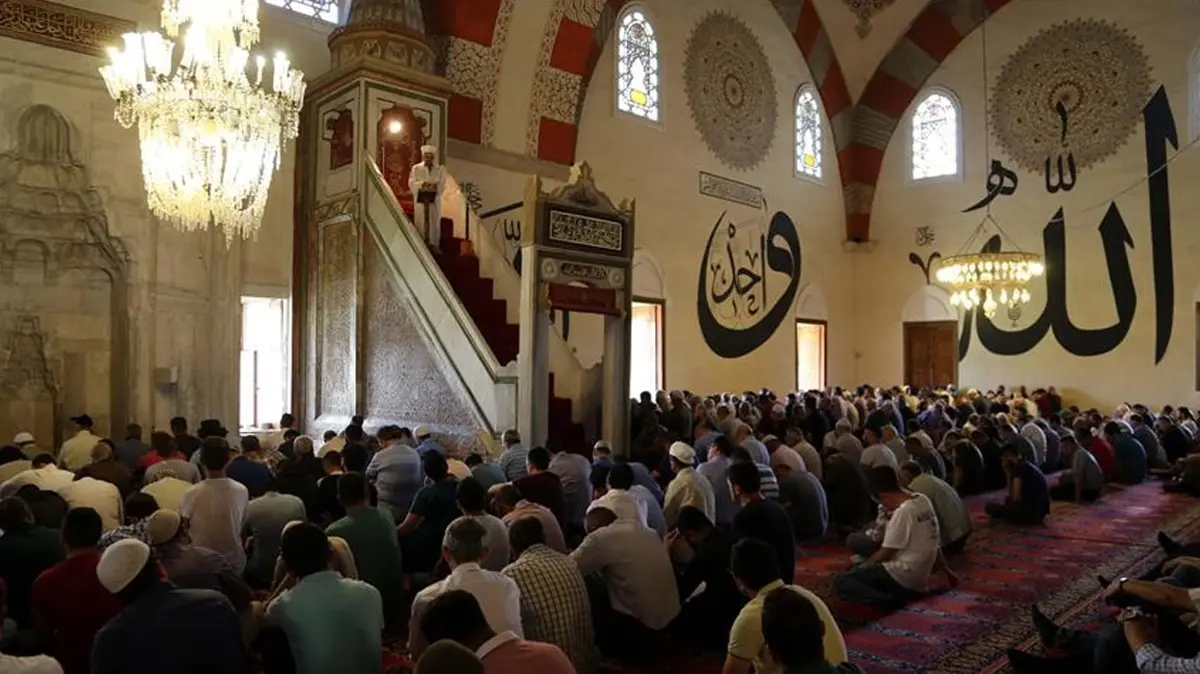 Diyanet'ten "Hicri Yeni Yıla Girerken" başlıklı hutbe