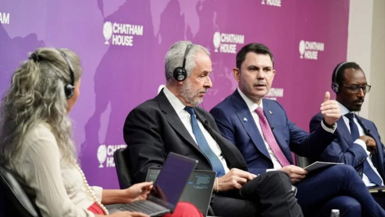 Bakan Kurum, Chatham House'da COP31 önceliklerini anlattı