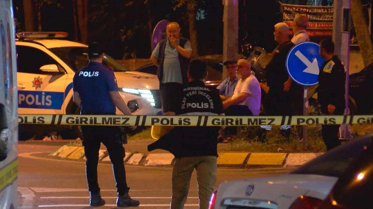 Eyüpsultan'da parkta silahlı saldırı: Aralarında çocukların da olduğu 3'ü ağır 5 yaralı