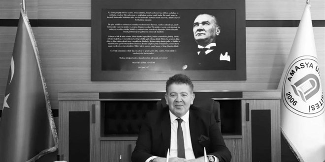 Amasya Üniversitesi Rektör Yardımcısı Prof. Dr. Çekin hayatını kaybetti