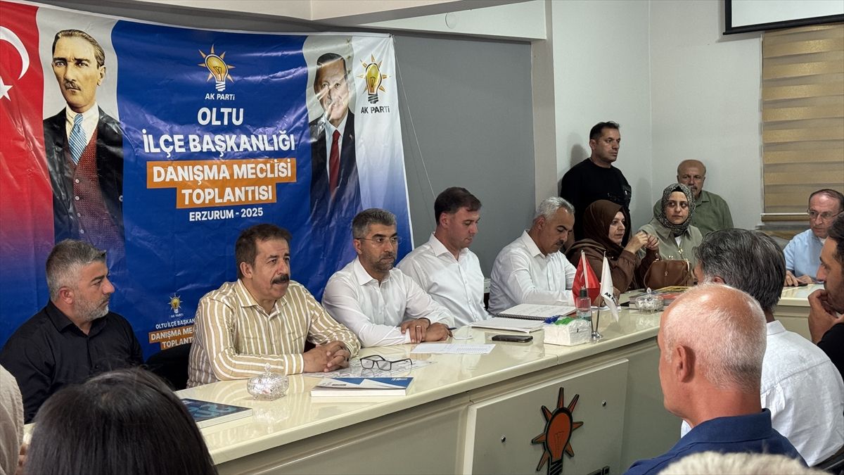 Oltu'da AK Parti İlçe Danışma Meclisi Toplantısı yapıldı