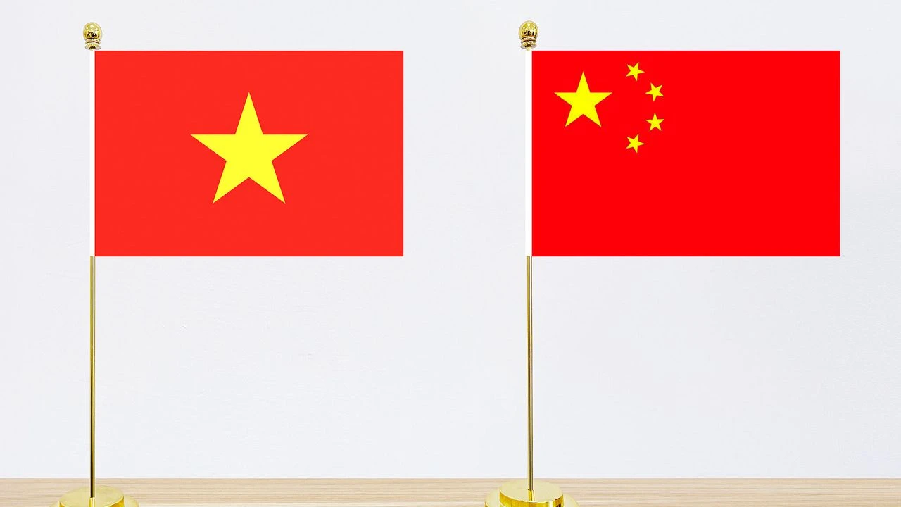 Çin donanma filosu Vietnam'ı ziyaret edecek