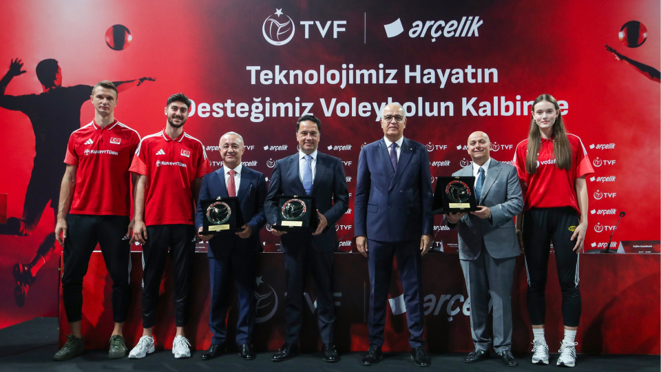 Arçelik’ten Voleybol Milli Takımlarına sürdürülebilir destek