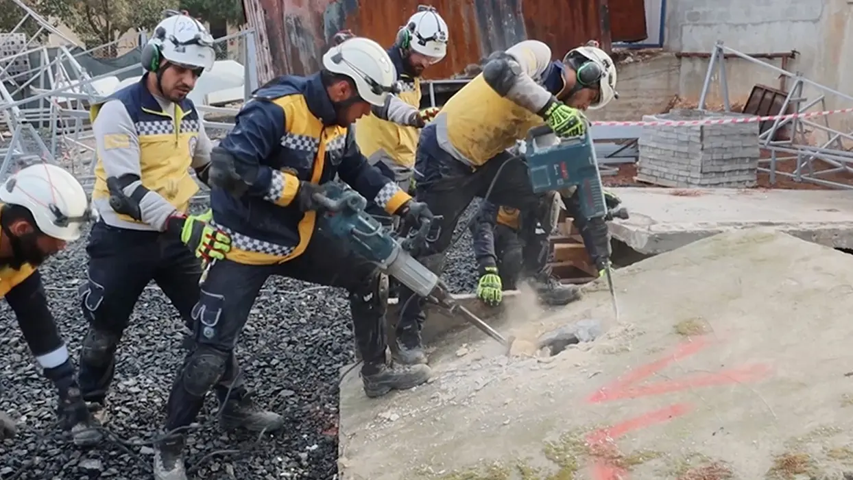 Suriye'den Venezuela'ya yardım eli: Kurtarma ekibi bölgeye gönderildi